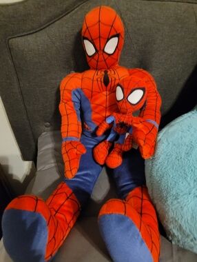 Marvel Red and Blue Spider-Man Plush Duo